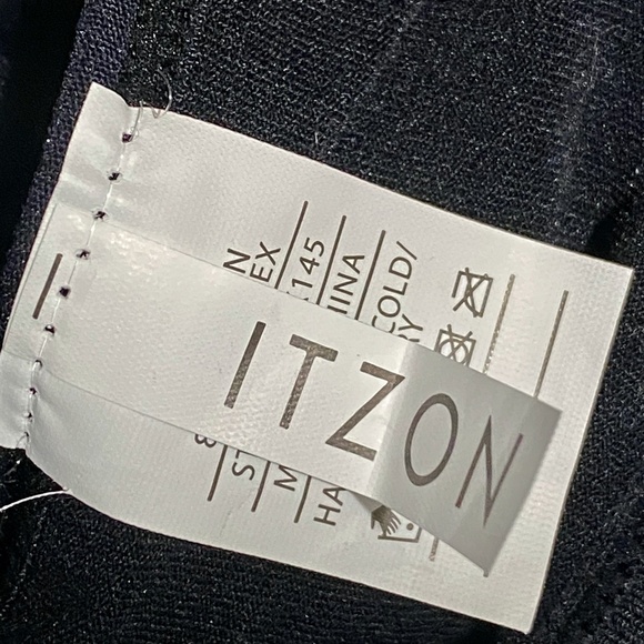 Itzon Strappy Black Sports Bra Small/Medium - Picture 8 of 11